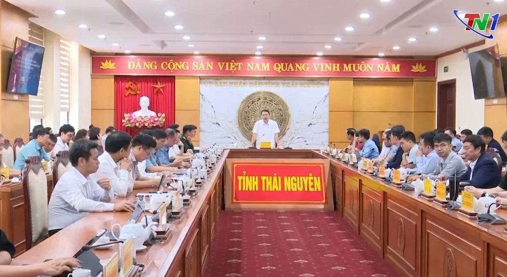 Bàn giải pháp hiện thực hoá nền kinh tế tầm thấp