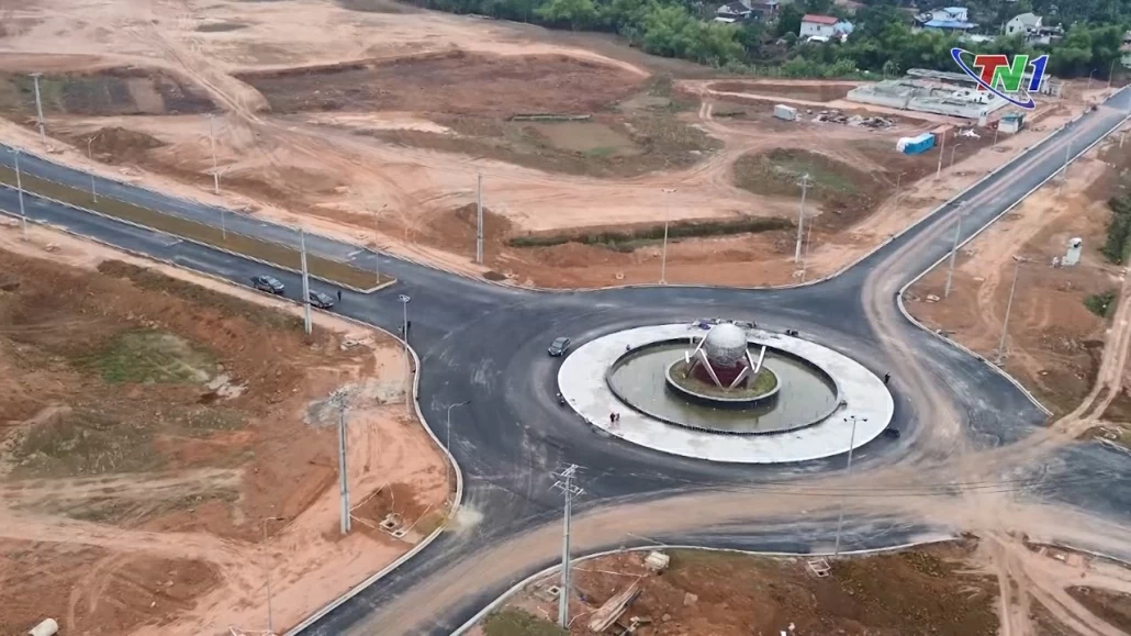 Tập trung tháo gỡ khó khăn khi xây dựng hạ tầng các cụm công nghiệp