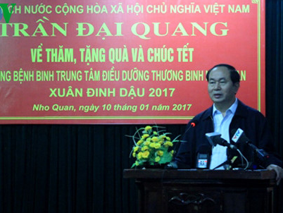 Chủ tịch nước Trần Đại Quang chúc Tết thương bệnh binh tại Ninh Bình