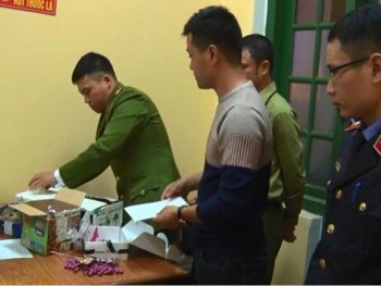Công an huyện Phú Bình bắt 3 đối tượng buôn bán pháo nổ