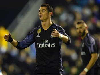 Tiêu điểm thể thao: Siêu phẩm của Ronaldo không thể “cứu” Real