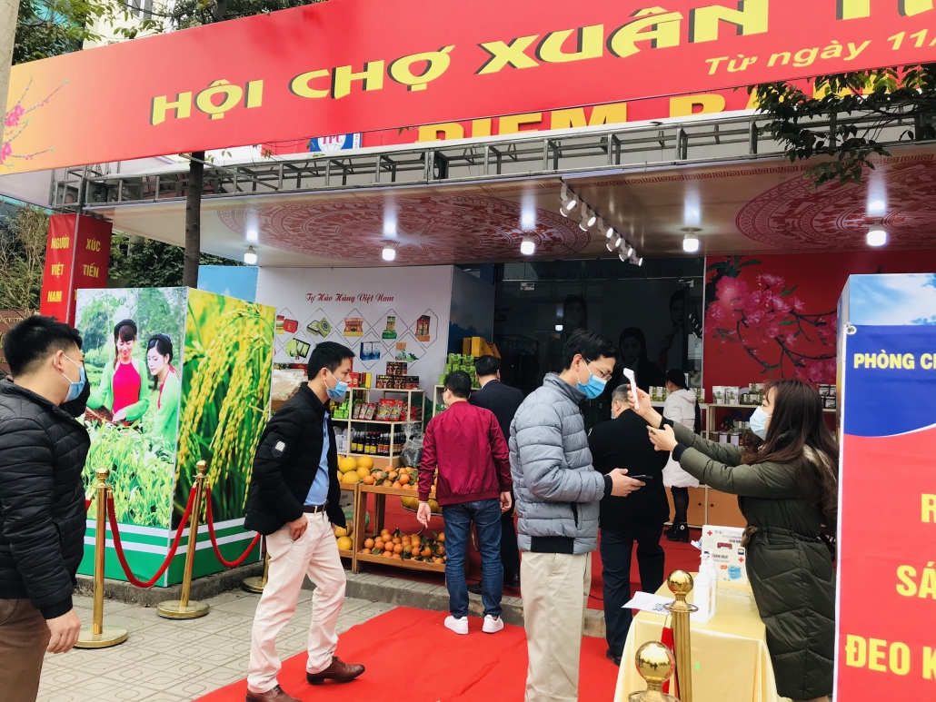 Hơn 2.000 mặt hàng đặc sản địa phương trưng bày tại Hội chợ Xuân Thái Nguyên năm 2022