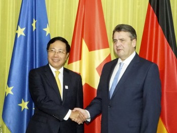 Phó Thủ tướng, Bộ trưởng Ngoại giao Phạm Bình Minh gặp Bộ trưởng Ngoại giao Đức