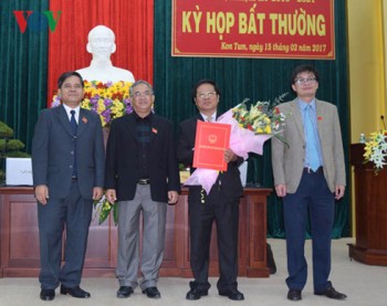 Phê chuẩn Phó Chủ tịch UBND tỉnh Kon Tum