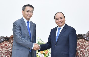 Thủ tướng Nguyễn Xuân Phúc tiếp Bộ trưởng Ngoại giao Mông Cổ