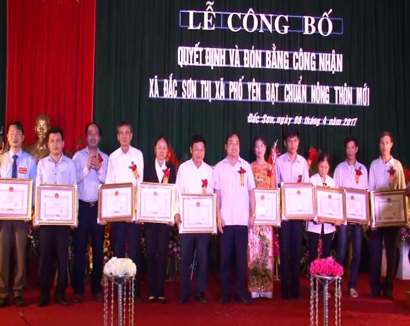 Xã Đắc Sơn, Phổ Yên đón bằng công nhận đạt chuẩn nông thôn mới