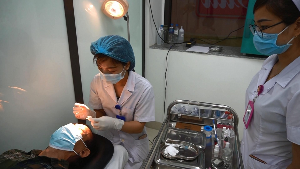 Phẫu thuật Phaco – tìm lại ánh sáng cho bệnh nhân