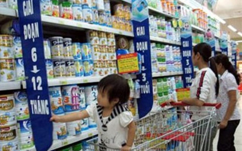 Thị trường sữa trẻ em: Hai doanh nghiệp sữa giảm giá từ 3-10%