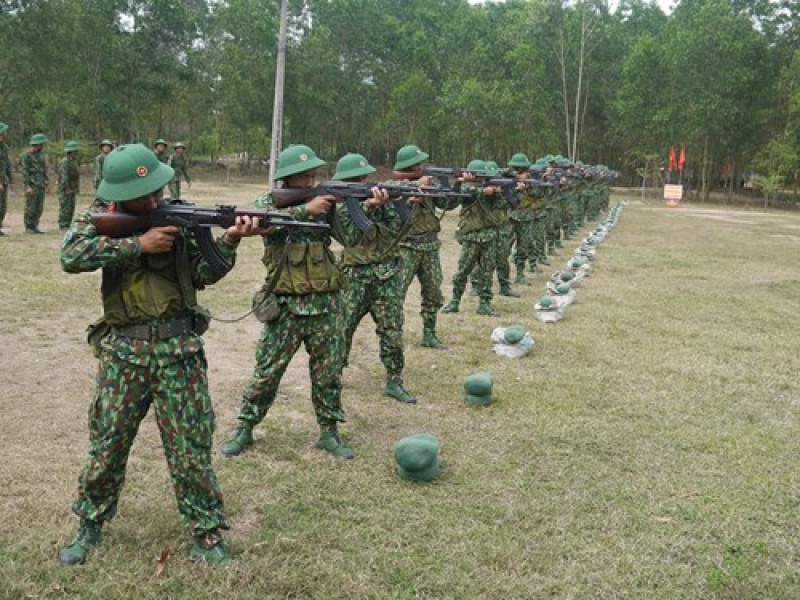 Trước "ngày hội bắn"