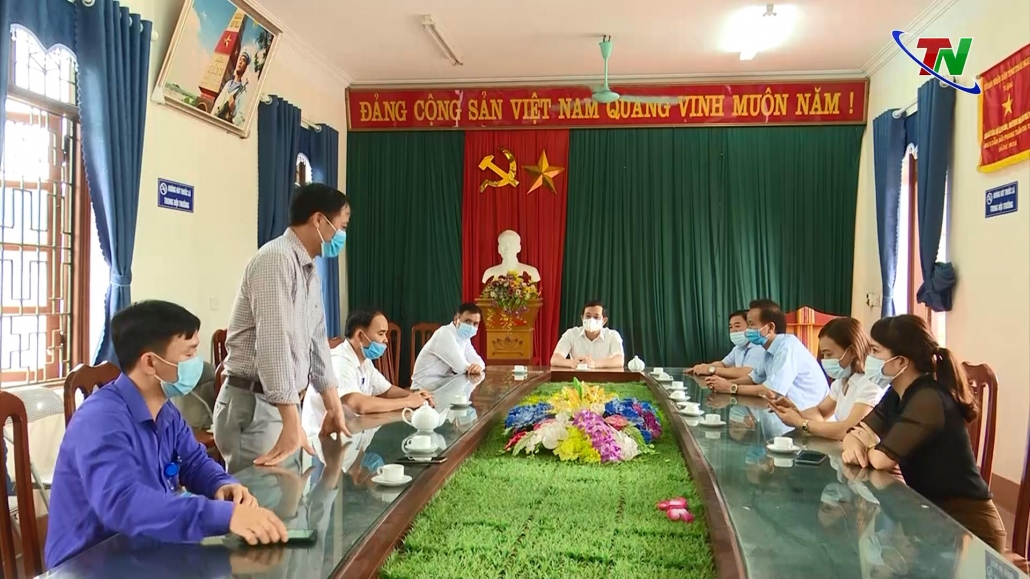 Đồng chí Phó Bí thư Thường trực Tỉnh ủy kiểm tra công tác chuẩn bị bầu cử tại huyện Định Hóa và Phú Lương - đã psts 17.5