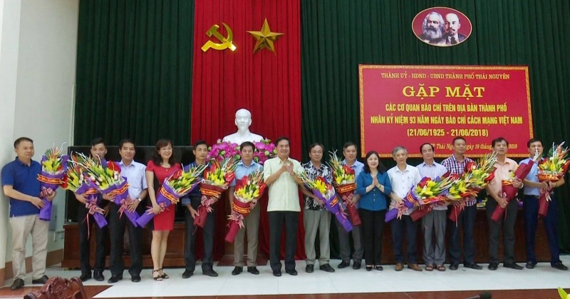 Thành phố Thái  Nguyên: Gặp mặt, chúc mừng các cơ quan báo chí