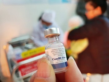 Một trẻ sơ sinh tử vong sau tiêm vaccine Combe Five ở Lào Cai