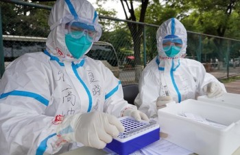 Trung Quốc phát hiện thêm hàng chục ca mắc COVID-19 ở Bắc Kinh