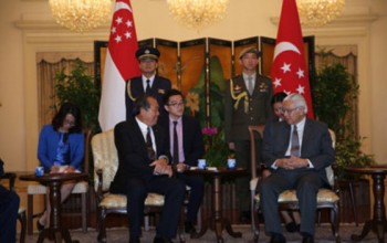 Phó Thủ tướng Trương Hòa Bình thăm chính thức Singapore