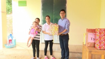Phú Lương: Bàn giao nhà mái ấm tình thương cho trẻ em khó khăn