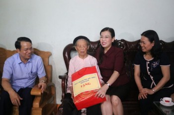 Lãnh đạo tỉnh Thái Nguyên thăm, tặng quà các thương, bệnh binh, gia đình chính sách