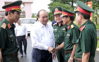 Thủ tướng Nguyễn Xuân Phúc thăm Binh đoàn 16