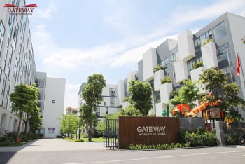 Vụ học sinh nghi tử vong do bị bỏ quên trên xe: Trường Gateway nói gì?