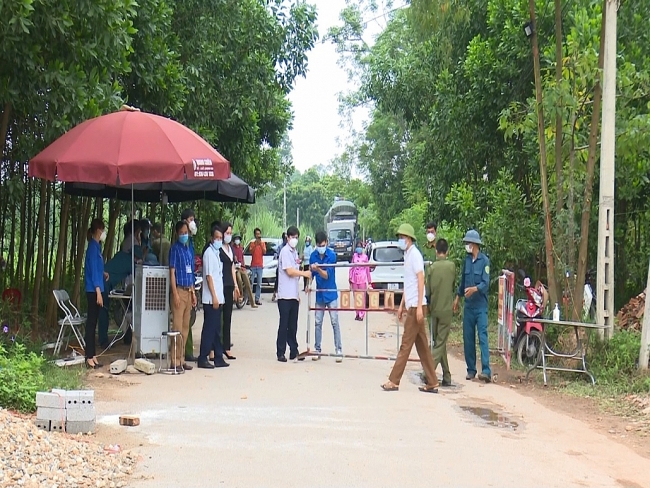 Gỡ bỏ phong tỏa các chốt kiểm soát dịch COVID-19 tại xã Tân Khánh, Phú Bình