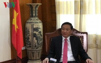 “Việt Nam-Lào đối mặt thách thức để cùng phát triển”