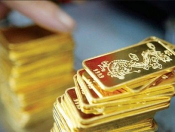 Giá vàng SJC giảm mạnh, vẫn cao hơn thế giới 1,6 triệu đồng/lượng