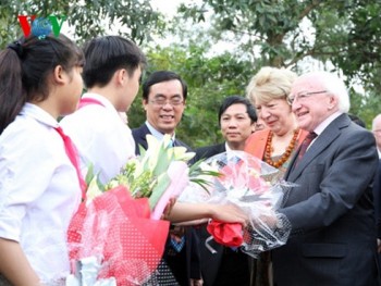 Tổng thống Ireland Michael D. Higgins thăm tỉnh Quảng Trị