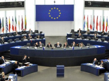 EU đưa thêm 17 quan chức Syria vào danh sách trừng phạt