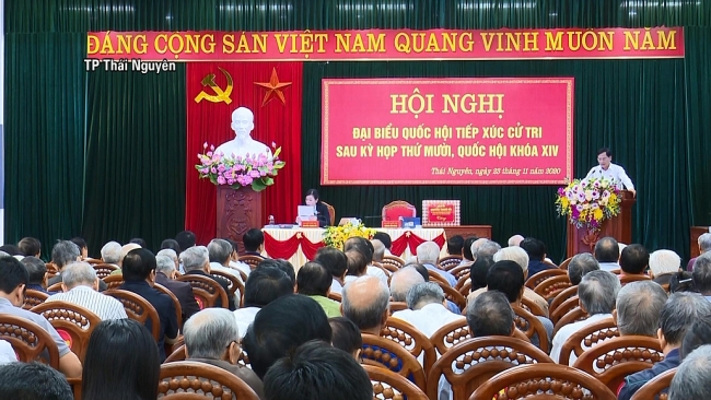 Đoàn đại biểu Quốc hội tỉnh Thái Nguyên tiếp xúc cử tri sau Kỳ họp thứ 10, Quốc hội khóa XIV