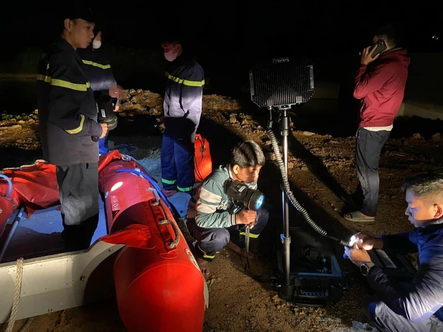 Nghệ An: Đã tìm thấy thi thể 3 bố con bị đuối nước tại đập Rào Băng