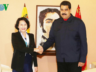 Chủ tịch Quốc hội Nguyễn Thị Kim Ngân hội kiến Tổng thống Venezuela