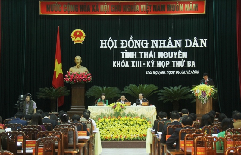 ngay lam viec thu 2 ky hop thu 3 hdnd tinh bieu quyet thong qua nhieu du thao nghi quyet quan trong