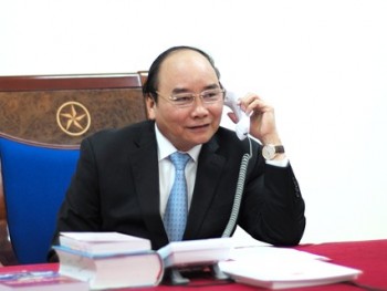 Thủ tướng Nguyễn Xuân Phúc điện đàm với Tổng thống đắc cử Hoa Kỳ Donald Trump