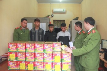 Công an Đồng Hỷ tỉnh Thái Nguyên bắt giữ 3 đối tượng vận chuyển trái phép 57kg pháo