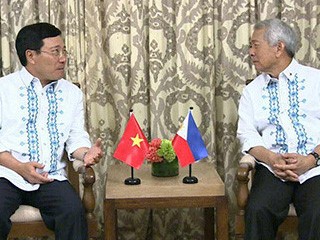 Việt Nam đề nghị Philippines hợp tác chặt chẽ chống cướp biển