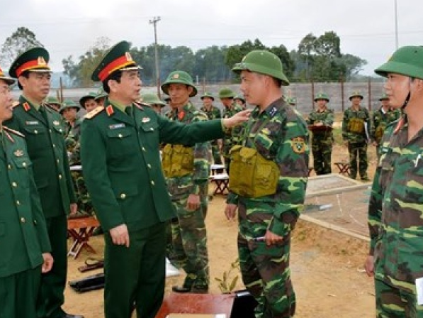 Trung tướng Phan Văn Giang thăm, kiểm tra một số đơn vị tại Hà Nội