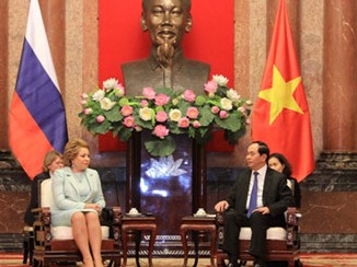 Việt Nam luôn coi trọng tăng cường quan hệ đối tác chiến lược với Nga