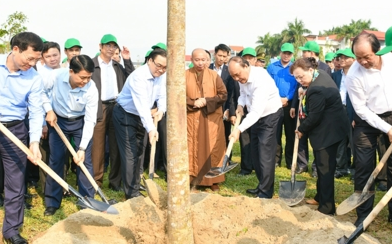 Thủ tướng mong muốn mỗi nhà ở Hà Nội trồng cây xanh, hoa, cây cảnh