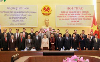 Quốc hội hai nước Việt - Lào chia sẻ kinh nghiệm về phân cấp quản lý