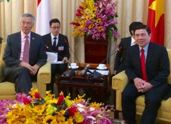 Chủ tịch UBND TPHCM hội kiến Thủ tướng Singapore Lý Hiển Long