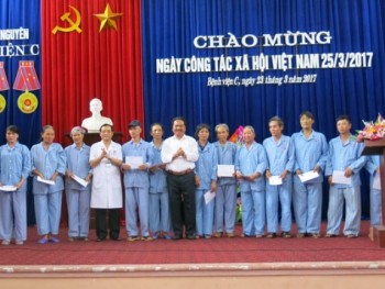 Bệnh viện C Thái Nguyên: Kỷ niệm ngày công tác xã hội lần thứ Nhất