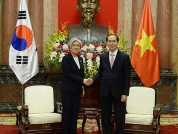 Chủ tịch nước Trần Đại Quang tiếp Bộ trưởng Ngoại giao Hàn Quốc