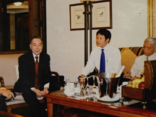 Kỷ niệm của nhà báo từng tháp tùng nguyên Thủ tướng Phan Văn Khải