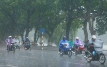 Dự báo thời tiết: Sau ngày Giỗ Tổ, Hà Nội sáng mưa to, chiều hửng nắng
