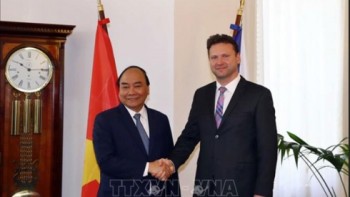 Thủ tướng Nguyễn Xuân Phúc hội kiến Chủ tịch Hạ viện Séc