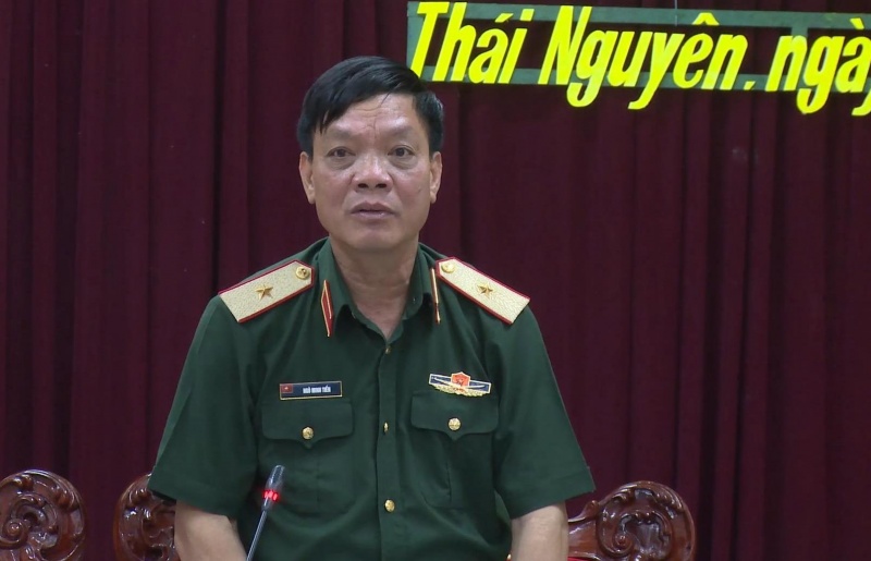 Tư lệnh Quân khu 1 làm việc với Bộ chỉ huy Quân sự tỉnh Thái Nguyên