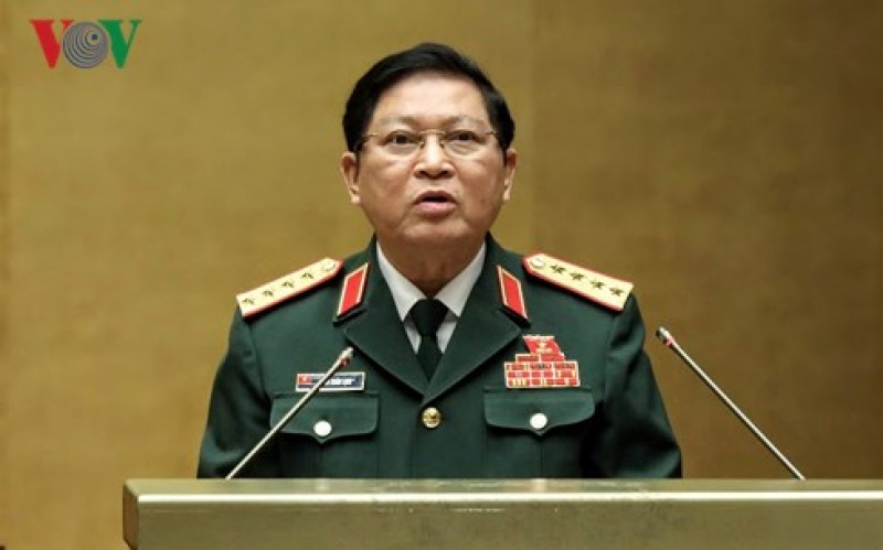 Bộ trưởng Ngô Xuân Lịch làm rõ vấn đề kết hợp quốc phòng với kinh tế