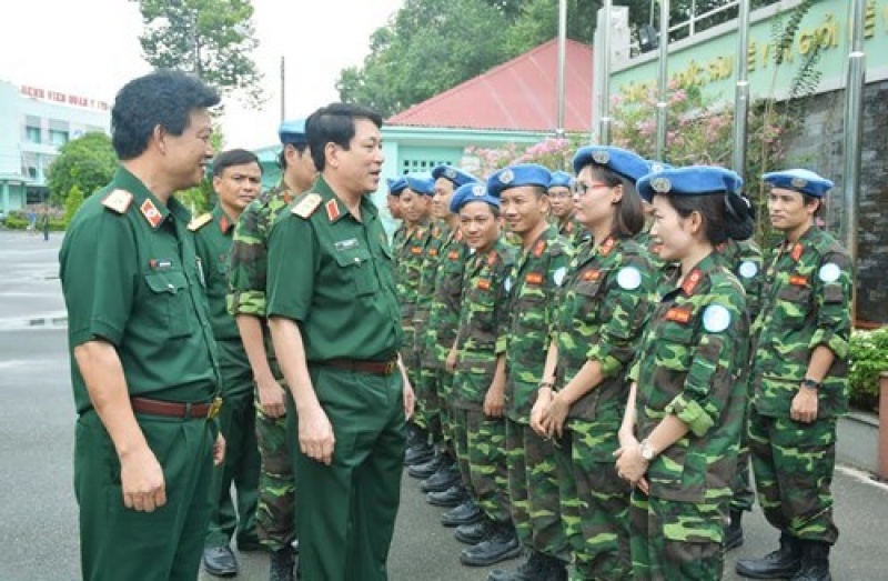 Thượng tướng Lương Cường thăm và làm việc tại Bệnh viện Quân y 175