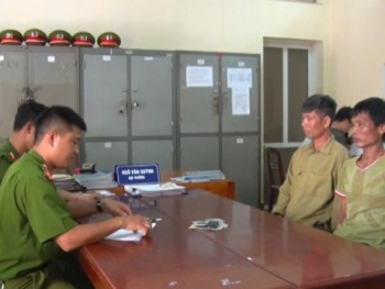 Phú Bình bắt 2 đối tượng mua ma túy sử dụng