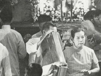 Tròn 44 năm ngày mất, người Hong Kong thổn thức vì nhớ Lý Tiểu Long