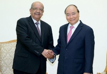 Thủ tướng Nguyễn Xuân Phúc tiếp Bộ trưởng Ngoại giao Algeria